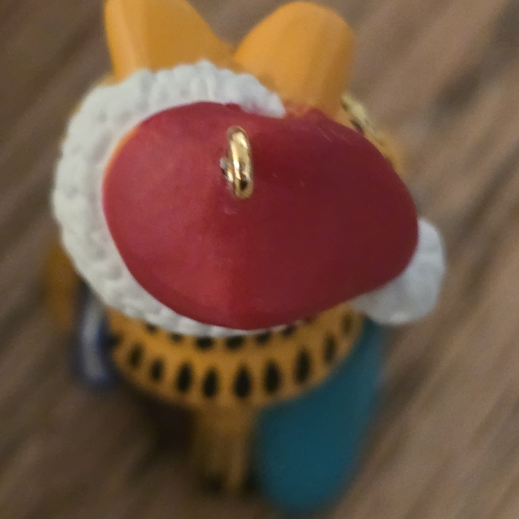 Garfield Hallmark Ornament- Bedtime Story, 1992, NIB - Picture 4 of 13